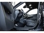 Volvo XC40 Recharge Single Motor Plus Trekhaak | Adaptive Cruise Control Met Stuurhulp | Verwarmbare Voorstoelen | Stuurwielverwarming | Draadloos Telefoon Opladen | Apple CarPlay/Android Auto | 2-Zone Electronic Climate Control | Google Services | 19 Inch Velgen