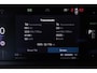 Volvo XC40 Recharge Single Motor Plus Trekhaak | Adaptive Cruise Control Met Stuurhulp | Verwarmbare Voorstoelen | Stuurwielverwarming | Draadloos Telefoon Opladen | Apple CarPlay/Android Auto | 2-Zone Electronic Climate Control | Google Services | 19 Inch Velgen