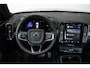 Volvo XC40 Recharge Single Motor Plus Trekhaak | Adaptive Cruise Control Met Stuurhulp | Verwarmbare Voorstoelen | Stuurwielverwarming | Draadloos Telefoon Opladen | Apple CarPlay/Android Auto | 2-Zone Electronic Climate Control | Google Services | 19 Inch Velgen