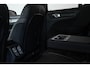 Volvo XC40 Recharge Single Motor Plus Trekhaak | Adaptive Cruise Control Met Stuurhulp | Verwarmbare Voorstoelen | Stuurwielverwarming | Draadloos Telefoon Opladen | Apple CarPlay/Android Auto | 2-Zone Electronic Climate Control | Google Services | 19 Inch Velgen