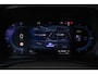 Volvo XC40 Recharge Single Motor Plus Trekhaak | Adaptive Cruise Control Met Stuurhulp | Verwarmbare Voorstoelen | Stuurwielverwarming | Draadloos Telefoon Opladen | Apple CarPlay/Android Auto | 2-Zone Electronic Climate Control | Google Services | 19 Inch Velgen