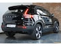 Volvo XC40 Recharge Single Motor Plus Trekhaak | Adaptive Cruise Control Met Stuurhulp | Verwarmbare Voorstoelen | Stuurwielverwarming | Draadloos Telefoon Opladen | Apple CarPlay/Android Auto | 2-Zone Electronic Climate Control | Google Services | 19 Inch Velgen