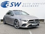 Mercedes-Benz A-klasse 200 Business Solution AMG | Pano | MultiBeam LED | Ambient Light | Memory | Keyless | 18 inch