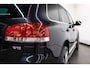 Volkswagen Touareg 6.0 W12 Btw auto, Fiscale waarde € 22.000,- (€ 20.619.83 Ex B.T.W) DEALER AUTO