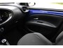 Toyota Aygo X 1.0 VVT-i MT Play | Incl. 12 maanden Garantie | 1e Eigenaar | Cruise controle | Achteruitrijcamera | Apple CarPlay/Android Auto | Lane assist | Airco | DAB Radio | Bluetooth | Centrale deurvergrendeling met handzender | Origineel NL Auto | NAP |