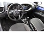 Toyota Aygo X 1.0 VVT-i MT Play | Incl. 12 maanden Garantie | 1e Eigenaar | Cruise controle | Achteruitrijcamera | Apple CarPlay/Android Auto | Lane assist | Airco | DAB Radio | Bluetooth | Centrale deurvergrendeling met handzender | Origineel NL Auto | NAP |