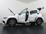 Mercedes-Benz GLA 200 AMG Business Solution | Panorama - Schuifdak | Trekhaak Wegklapbaar | Sfeerverlichting | Achteruitrij Camera | Stoelverwarming Voor | DAB+ Radio
