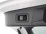 Mercedes-Benz GLA 200 AMG Business Solution | Panorama - Schuifdak | Trekhaak Wegklapbaar | Sfeerverlichting | Achteruitrij Camera | Stoelverwarming Voor | DAB+ Radio