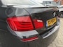 BMW 5-Serie BWJ 2011 550xi 408PK High Executive AUTOMAAT | BI-XENON | SCHUIF PANODAK | LEDER | MEMORY STOELEN | CAMERA | ELEKTR. KLEP | NAVI | CLIMA | CRUISE | PDC | LMV | LICHT & REGEN SENS.