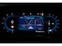 Volvo XC40 B4 Plus Dark | Verwarmde Voorstoelen+Stuurwiel | Verwarmde voorruit | Semi-Elektrische Trekhaak | Harman Kardon Premium Audio | Apple Carplay / Android Auto | Electrisch bedienbare voorstoelen | Google infotaiment