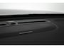Volvo XC40 B4 Plus Dark | Verwarmde Voorstoelen+Stuurwiel | Verwarmde voorruit | Semi-Elektrische Trekhaak | Harman Kardon Premium Audio | Apple Carplay / Android Auto | Electrisch bedienbare voorstoelen | Google infotaiment