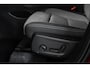Volvo XC40 B4 Plus Dark | Verwarmde Voorstoelen+Stuurwiel | Verwarmde voorruit | Semi-Elektrische Trekhaak | Harman Kardon Premium Audio | Apple Carplay / Android Auto | Electrisch bedienbare voorstoelen | Google infotaiment