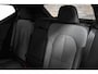 Volvo XC40 B4 Plus Dark | Verwarmde Voorstoelen+Stuurwiel | Verwarmde voorruit | Semi-Elektrische Trekhaak | Harman Kardon Premium Audio | Apple Carplay / Android Auto | Electrisch bedienbare voorstoelen | Google infotaiment