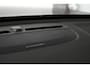 Volvo XC40 B4 Plus Dark | Verwarmde Voorstoelen+Stuurwiel | Verwarmde voorruit | Semi-Elektrische Trekhaak | Harman Kardon Premium Audio | Apple Carplay / Android Auto | Electrisch bedienbare voorstoelen | Google infotaiment