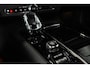 Volvo V90 T8 Automaat AWD Inscription | Panoramadak| Interieur Voorverwarming| Electrisch Bedienbare Voorstoelen| Adaptieve Cruise Control| Blind Spot | Semi Electrische Trekhaak| Alarmklasse 3| Parkeer Camera.