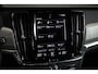 Volvo V90 T8 Automaat AWD Inscription | Panoramadak| Interieur Voorverwarming| Electrisch Bedienbare Voorstoelen| Adaptieve Cruise Control| Blind Spot | Semi Electrische Trekhaak| Alarmklasse 3| Parkeer Camera.