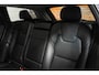 Volvo V90 T8 Automaat AWD Inscription | Panoramadak| Interieur Voorverwarming| Electrisch Bedienbare Voorstoelen| Adaptieve Cruise Control| Blind Spot | Semi Electrische Trekhaak| Alarmklasse 3| Parkeer Camera.