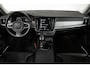 Volvo V90 T8 Automaat AWD Inscription | Panoramadak| Interieur Voorverwarming| Electrisch Bedienbare Voorstoelen| Adaptieve Cruise Control| Blind Spot | Semi Electrische Trekhaak| Alarmklasse 3| Parkeer Camera.