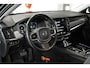Volvo V90 T8 Automaat AWD Inscription | Panoramadak| Interieur Voorverwarming| Electrisch Bedienbare Voorstoelen| Adaptieve Cruise Control| Blind Spot | Semi Electrische Trekhaak| Alarmklasse 3| Parkeer Camera.