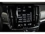 Volvo V90 T8 Automaat AWD Inscription | Panoramadak| Interieur Voorverwarming| Electrisch Bedienbare Voorstoelen| Adaptieve Cruise Control| Blind Spot | Semi Electrische Trekhaak| Alarmklasse 3| Parkeer Camera.