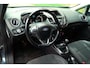 Ford Fiesta 1.0 Titanium 80PK, Airco, Lichtmetalen Velgen, Voorr.Verwarming.