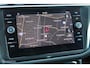 Volkswagen Tiguan 1.4 TSI Comfortline Business, Trekhaak, Panodak, Navi, App connect, Pdc voor + achter, Cruise, Clima, Stoelverwarming, Donker glas, Led verlichting, elektr. achterklep, 1600 KG Trekgewicht !