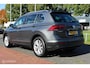 Volkswagen Tiguan 1.4 TSI Comfortline Business, Trekhaak, Panodak, Navi, App connect, Pdc voor + achter, Cruise, Clima, Stoelverwarming, Donker glas, Led verlichting, elektr. achterklep, 1600 KG Trekgewicht !
