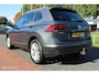 Volkswagen Tiguan 1.4 TSI Comfortline Business, Trekhaak, Panodak, Navi, App connect, Pdc voor + achter, Cruise, Clima, Stoelverwarming, Donker glas, Led verlichting, elektr. achterklep, 1600 KG Trekgewicht !