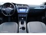 Volkswagen Tiguan 1.4 TSI Comfortline Business, Trekhaak, Panodak, Navi, App connect, Pdc voor + achter, Cruise, Clima, Stoelverwarming, Donker glas, Led verlichting, elektr. achterklep, 1600 KG Trekgewicht !