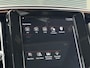 Volvo XC40 2.0 T4 R-Design NL-Auto, Veel Opties! | Trekhaak Uitklapbaar | Panoramadak | Stuur- + Stoelverwarming | Geheugenstoel | Blind Spot | All Season Banden | Rijklaarprijs!