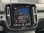 Volvo XC40 2.0 T4 R-Design NL-Auto, Veel Opties! | Trekhaak Uitklapbaar | Panoramadak | Stuur- + Stoelverwarming | Geheugenstoel | Blind Spot | All Season Banden | Rijklaarprijs!
