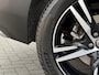 Volvo XC40 2.0 T4 R-Design NL-Auto, Veel Opties! | Trekhaak Uitklapbaar | Panoramadak | Stuur- + Stoelverwarming | Geheugenstoel | Blind Spot | All Season Banden | Rijklaarprijs!