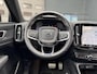 Volvo XC40 Recharge P8 AWD R-Design SoH 94% | Trekhaak Uitklapbaar | Navigatie | Apple Carplay/Android Auto | Stuur- + Stoelverwarming | Adapt. Cruise Control | Rijklaarprijs!