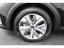 Kia e-Niro DynamicLine 64 kWh - SOH 97,7% - Apple CarPlay/Android Auto - Achteruitrijcamera - Adaptieve Cruise Control - Navigatie - Climate Control - Fabrieksgarantie tot 04-2029