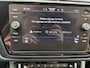 Volkswagen Touran BWJ 2020 2.0 150 PK TDI SCR Highline Business R 7p NIEUW BINNEN!
