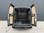 Ford Transit Custom 300 2.0 TDCI L2H1 Limited | Trekhaak | Camera | Lane Assist | Stoelverwarming | Verwarmde Voorruit | Lichtmetalen Velgen | Cruise Control