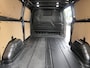 Ford Transit Custom 300 2.0 TDCI L2H1 Limited | Trekhaak | Camera | Lane Assist | Stoelverwarming | Verwarmde Voorruit | Lichtmetalen Velgen | Cruise Control