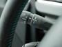 Peugeot 2008 1.2 PureTech Urban Cross 111PK - Climate control - Cruise control - 17 inch LM velgen - Trekhaak - 12 maanden garantie