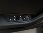 Audi A4 Avant 40 TFSI Sport Edition Navigatie Parkeersensoren App-Connect Stoelverwarming