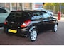 Opel Corsa 1.4-16V '111' Edition | Airco | Cruise-control | PDC | LMV | NL auto!! | Nederlandse auto 1e eigenaar laatste beurt bij 86737 km pdc airco lmv cv