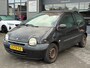 Renault Twingo 1.2 Emotion Airco APK KOOPJE