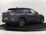 Ford Mustang Mach-E Extended RWD 98 kWh | Leder | Stoelverwarming | Adaptive cruise | Camera | Carplay | Keyless | Stuurverwarming