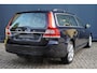Volvo V70 2.0 T4 Polar | Dealer onderhouden | Cruise control | Standkachel
