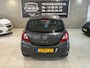 Opel Corsa 1.2-16V Design Edition