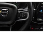 Volvo XC40 2.0 B4 Plus Black Edition | Pixel LED | Panoramadak | Pilot Assist | Harman/Kardon | 360 camera
