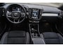 Volvo XC40 2.0 B4 Plus Black Edition | Pixel LED | Panoramadak | Pilot Assist | Harman/Kardon | 360 camera