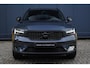 Volvo XC40 2.0 B4 Plus Black Edition | Pixel LED | Panoramadak | Pilot Assist | Harman/Kardon | 360 camera