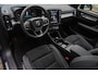 Volvo XC40 2.0 B4 Plus Black Edition | Pixel LED | Panoramadak | Pilot Assist | Harman/Kardon | 360 camera