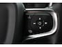 Volvo XC40 1.5 T3 163 pk Automaat Momentum | Navigatie | Apple Carplay / Android Auto | Parkeersensor achter | Adaptive Cruise Control | Virtual Cockpit | Stoelverwarming | LED kop- en mistlampen | Sensus Connect met High Performance Sound | Inductielader | Lane Assist