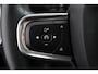 Volvo XC40 1.5 T3 163 pk Automaat Momentum | Navigatie | Apple Carplay / Android Auto | Parkeersensor achter | Adaptive Cruise Control | Virtual Cockpit | Stoelverwarming | LED kop- en mistlampen | Sensus Connect met High Performance Sound | Inductielader | Lane Assist